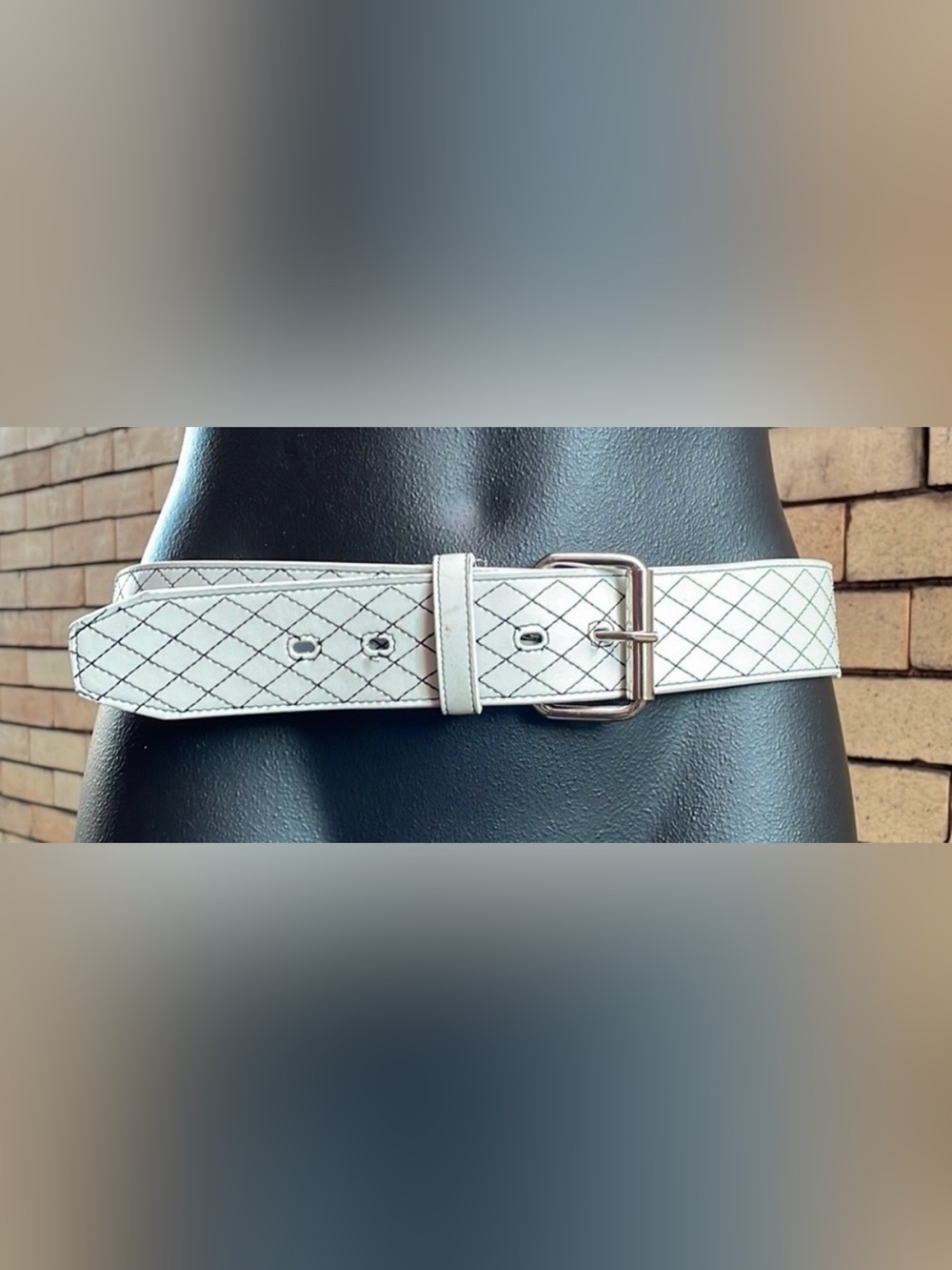Hot Topic White Diamond Stitched Square Buckle Belt Size 34